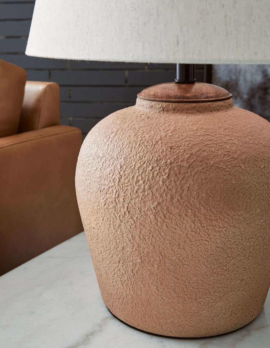 Scantor - Metal Table Lamp - Rust - Image 2