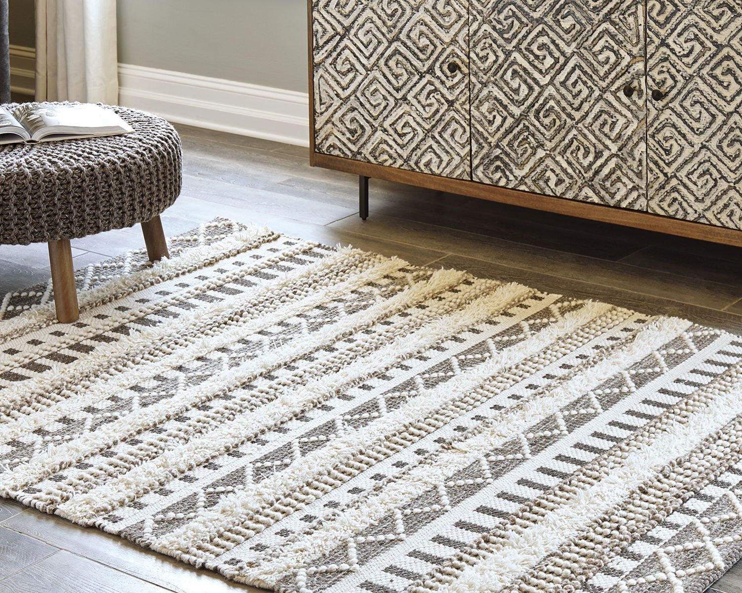 Karalee - Rug - Image 2