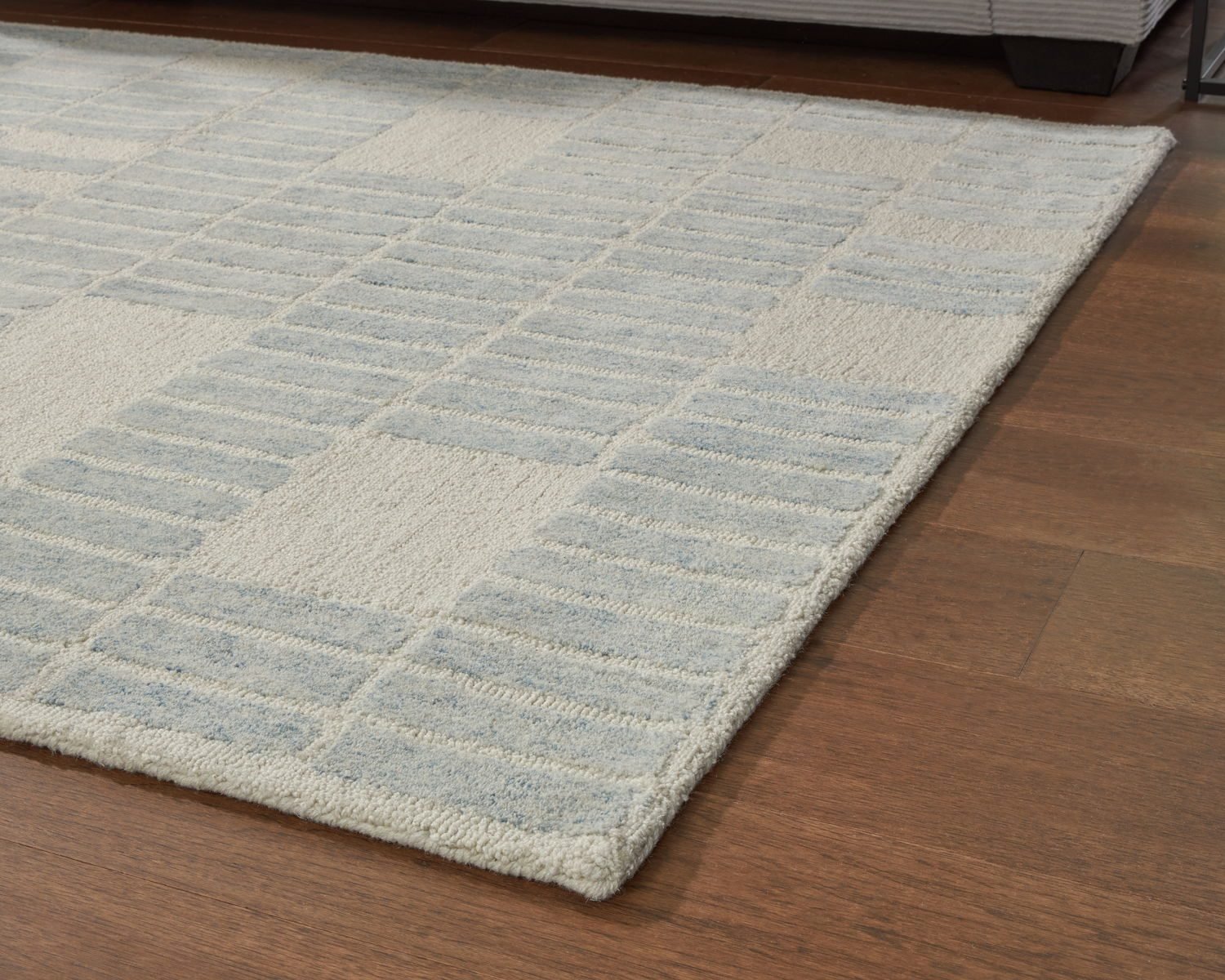 Dylanton - Rug - Image 3