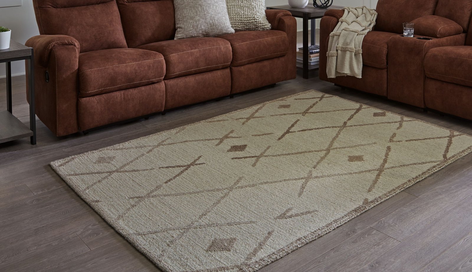Guyford - Rug - Image 4