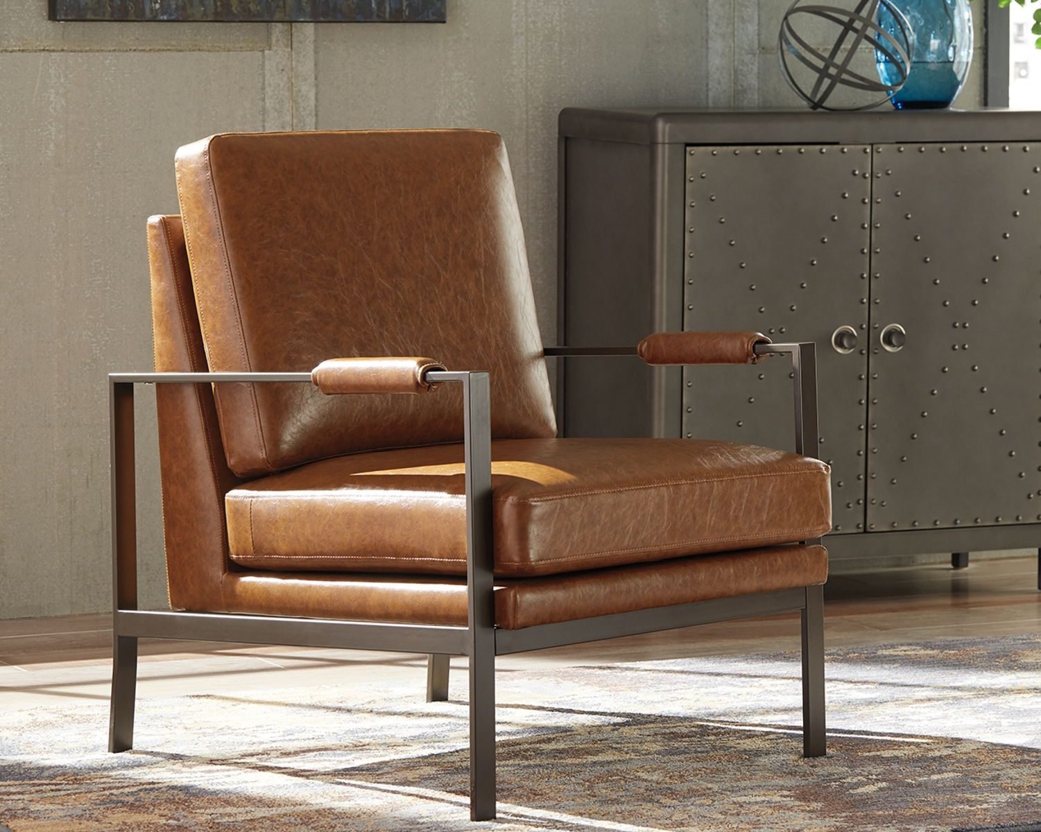 Peacemaker - Accent Chair - Brown - Image 4