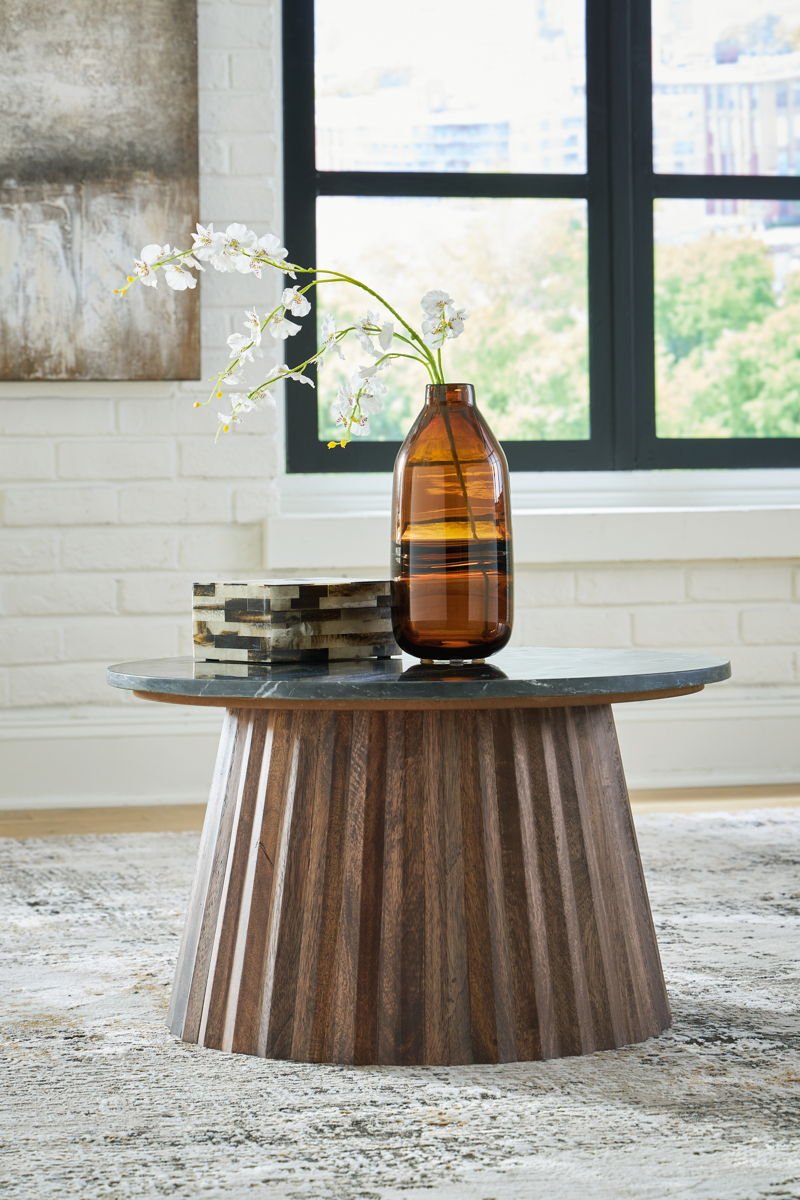 Ceilby - Accent Cocktail Table - Black / Brown - Image 4