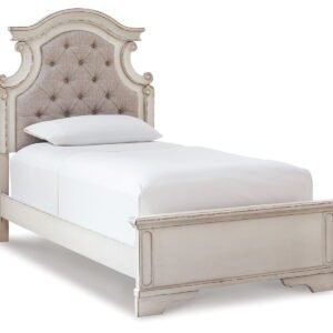 Realyn - Panel Bed