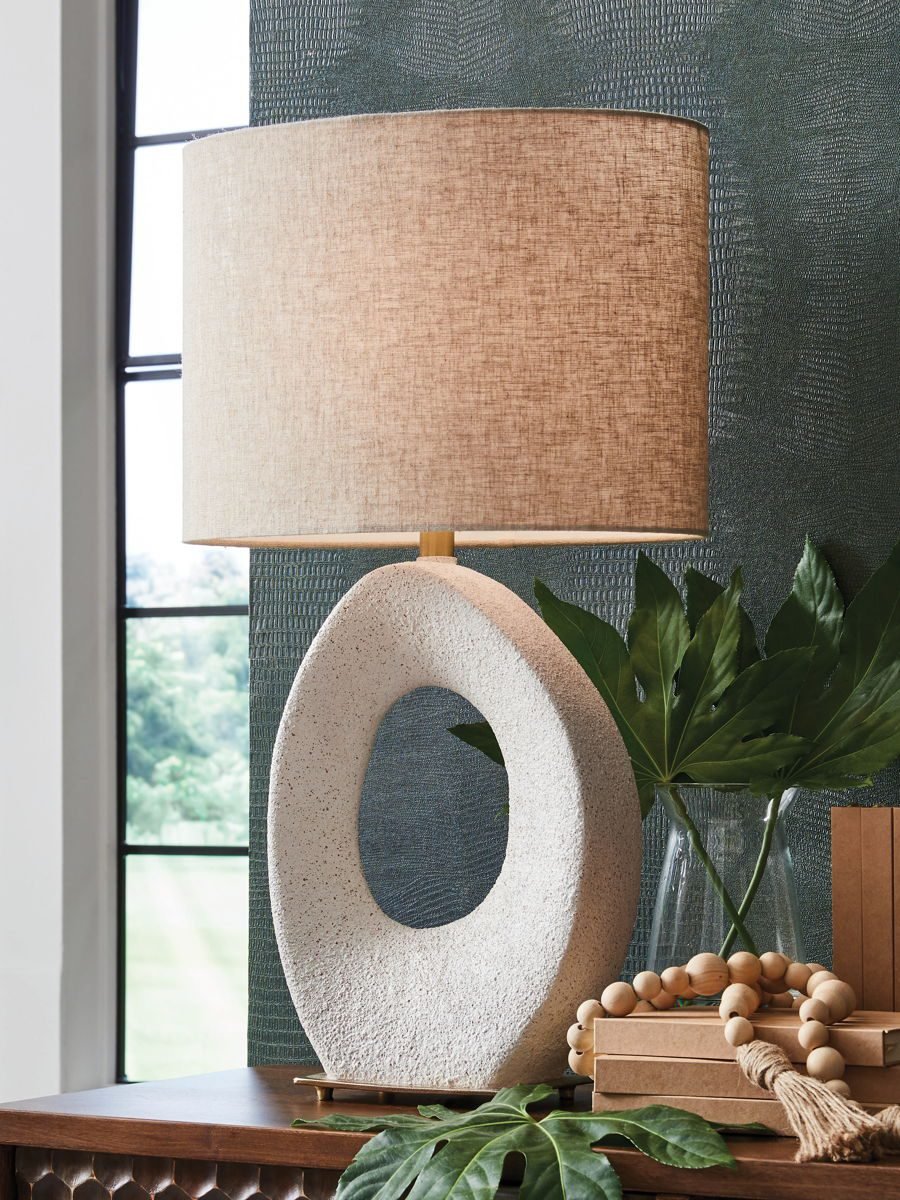 Trentlen - Paper Table Lamp - Cream / Gold Finish - Image 4