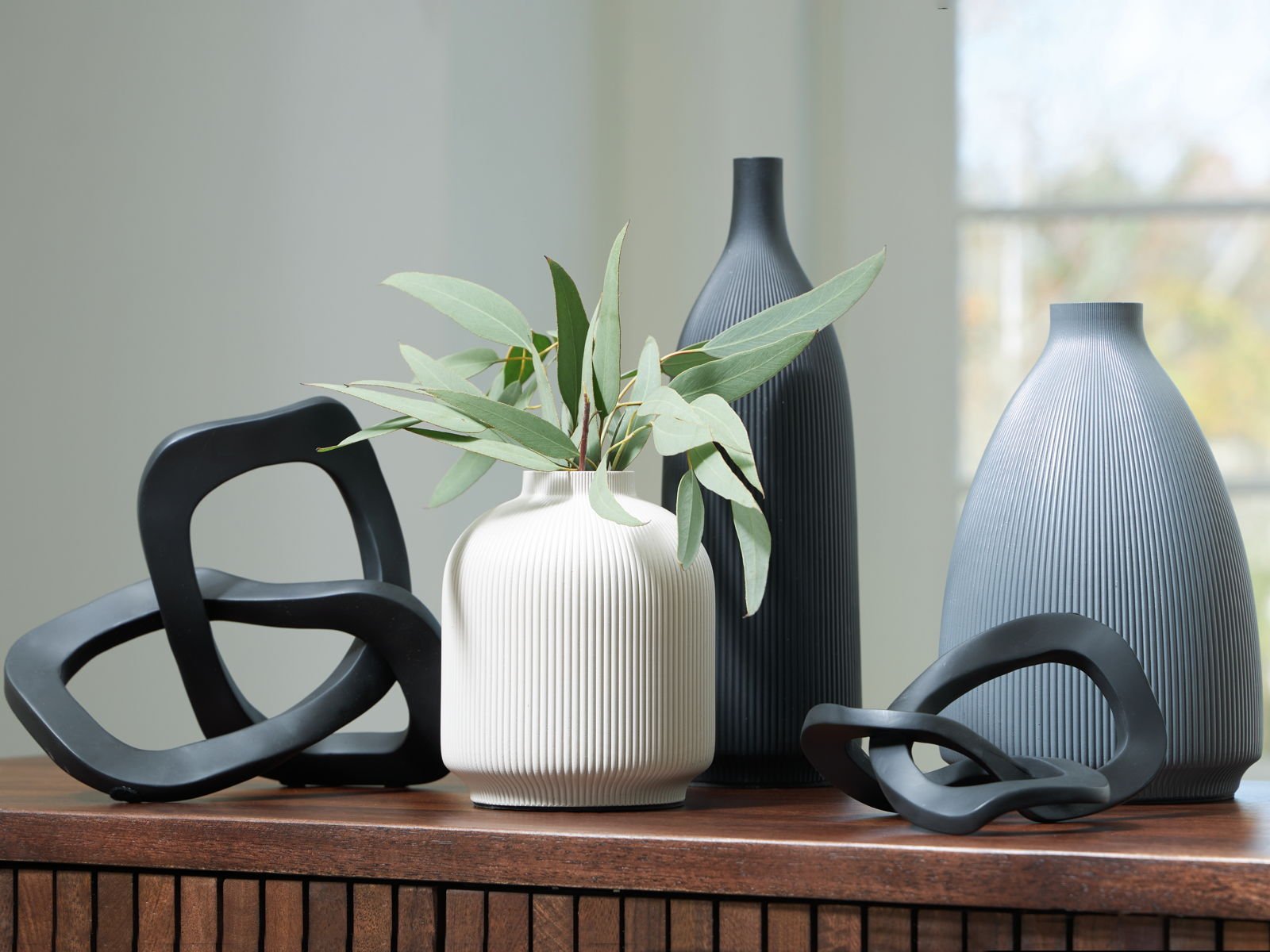 Leithick - Accessory Set (Set of 5) - Black / Tan / Gray - Image 3