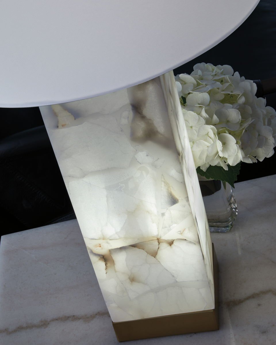 Linderfield - Alabaster Table Lamp - White / Gold Finish - Image 3