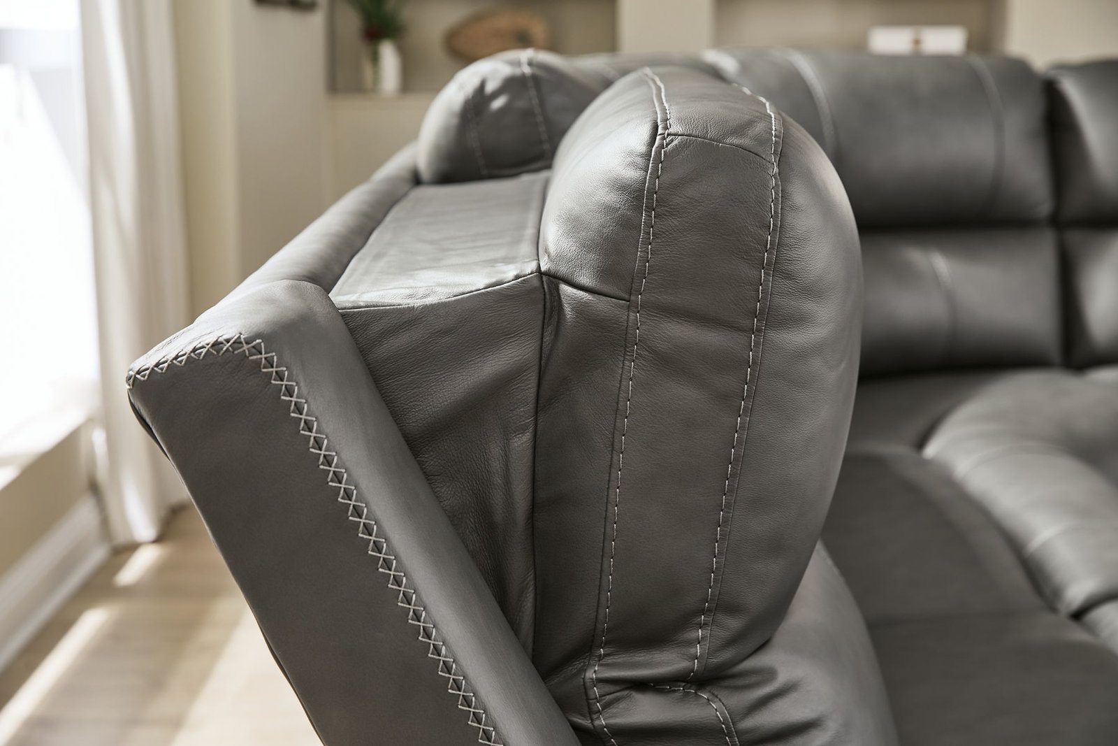 Bleckley - Reclining Sectional - Image 3