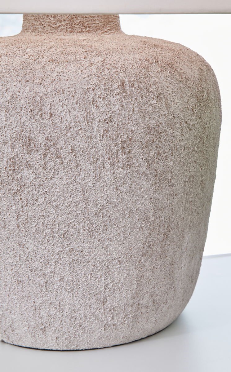 Danry - Metal Table Lamp - Distressed Cream - Image 3