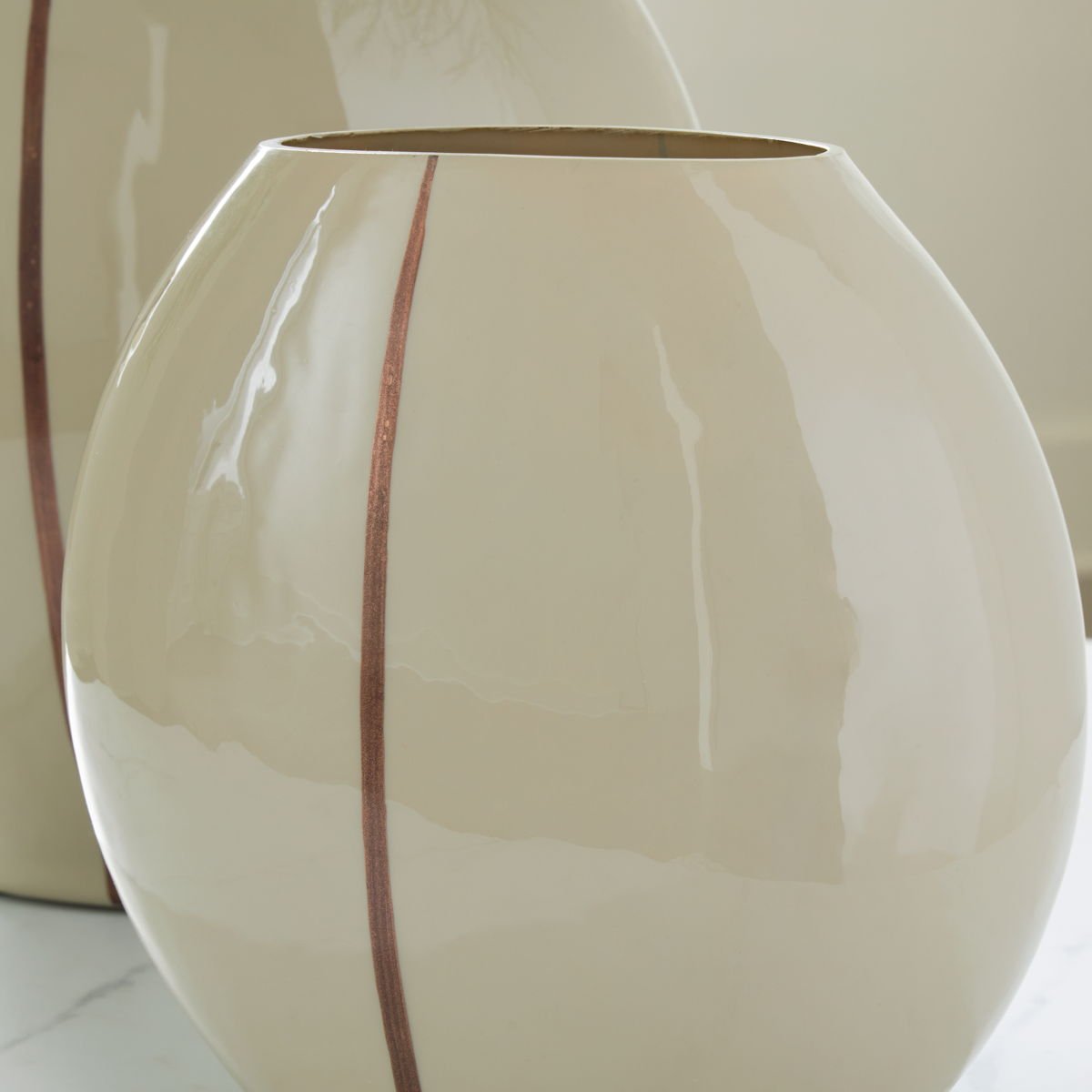 Sheabourne - Vase - Image 5