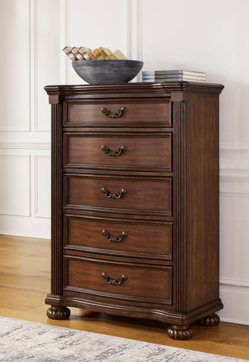 Lavinton - Five Drawer Chest - Brown - Image 2