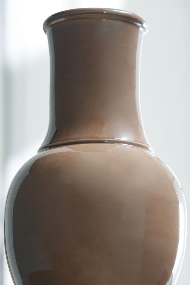 Tillmer - Vase - Brown - Image 3