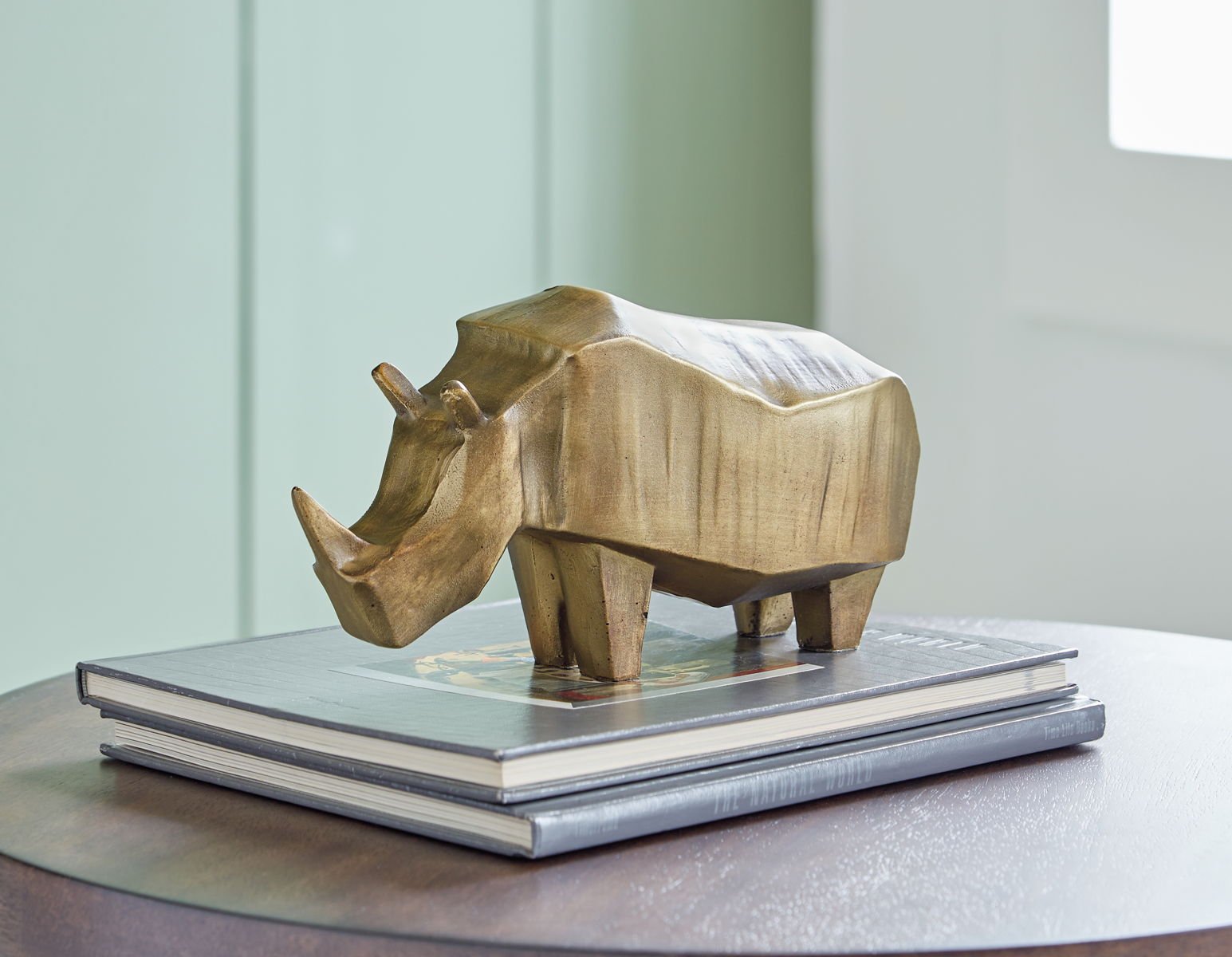 Gentwell - Sculpture - Antique Gold Finish - Image 3