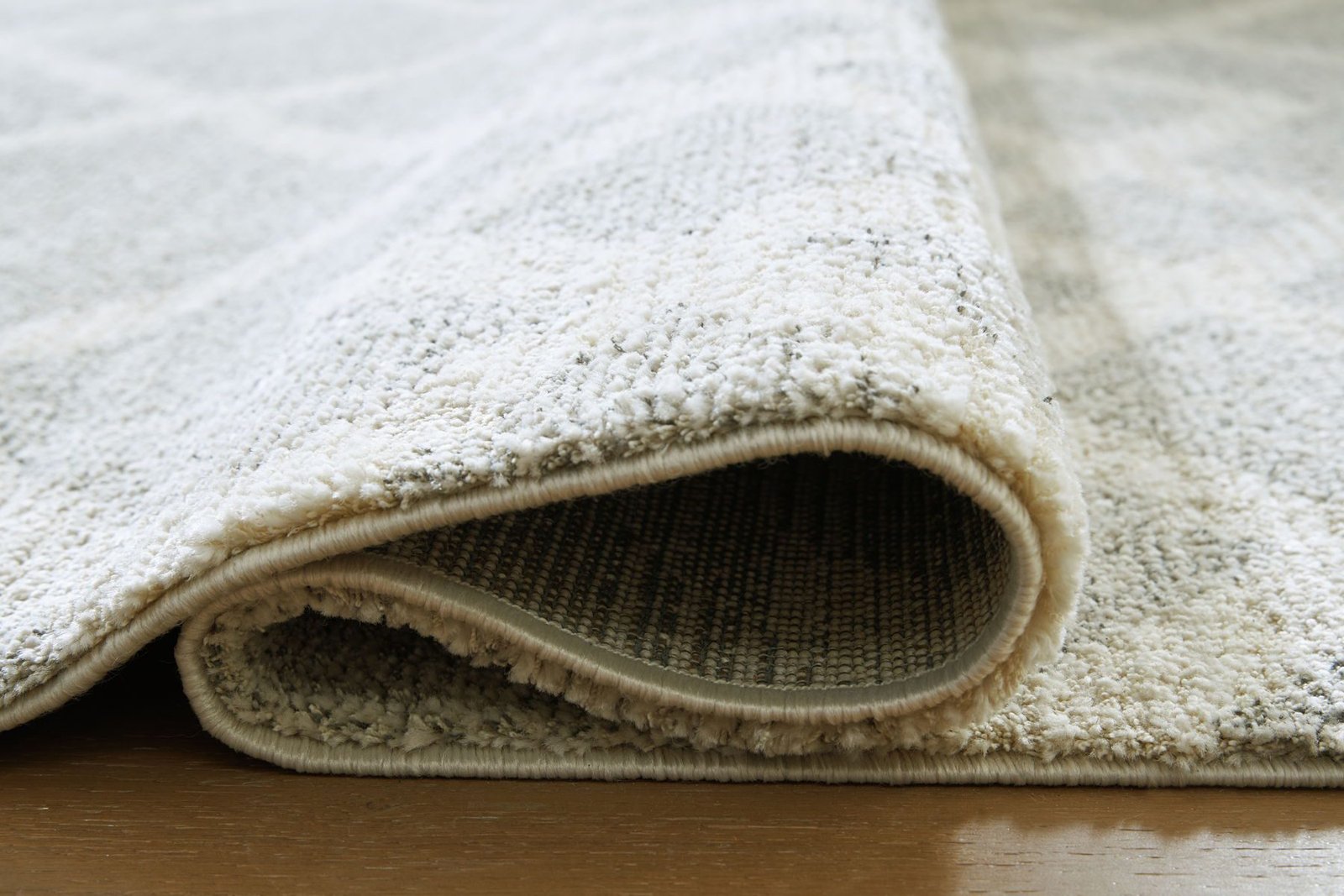Unawick - Rug - Image 5