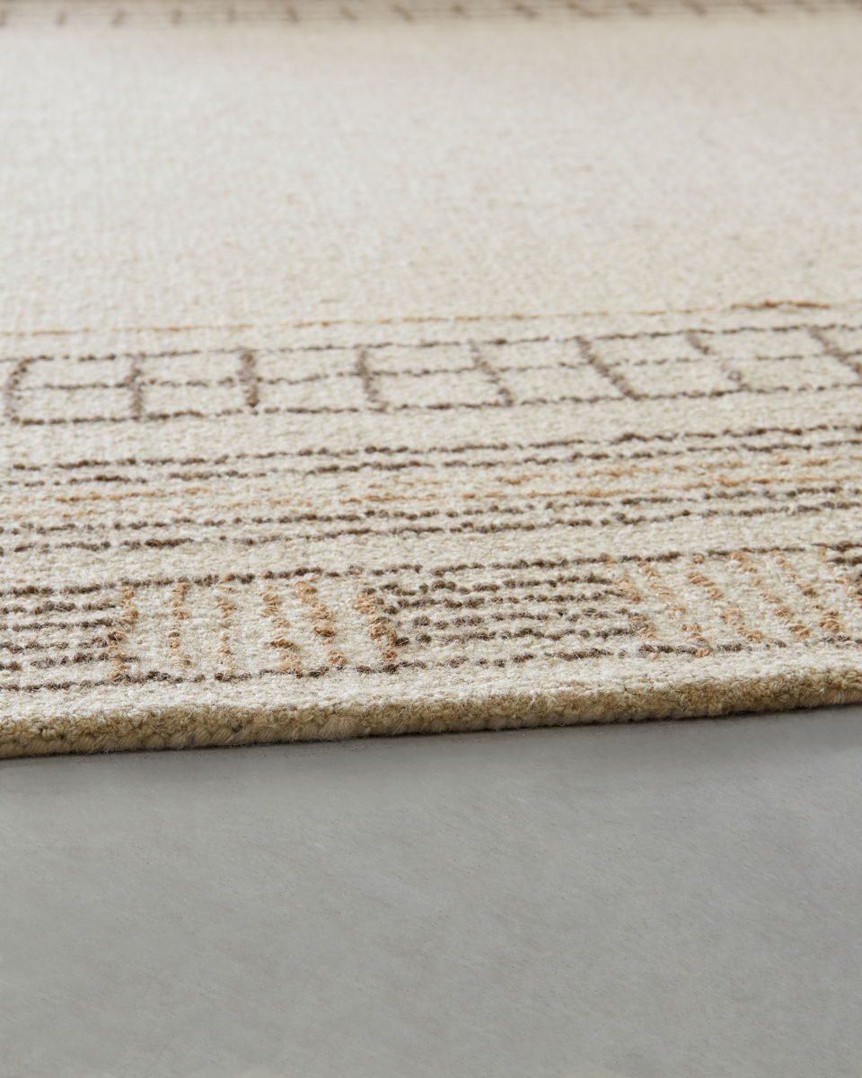 Idaman - Rug - Image 3