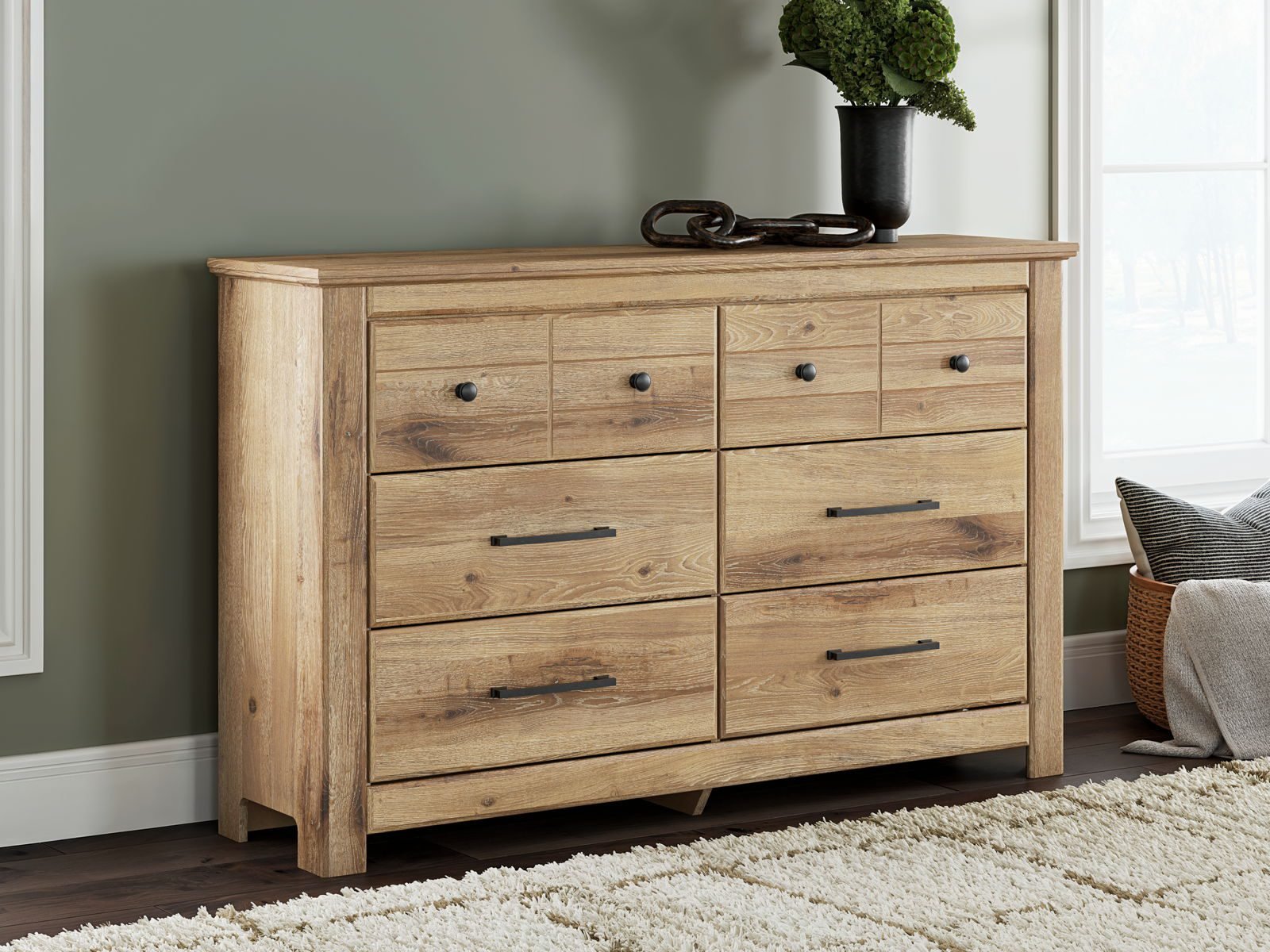 Makidern - Six Drawer Dresser - Image 4