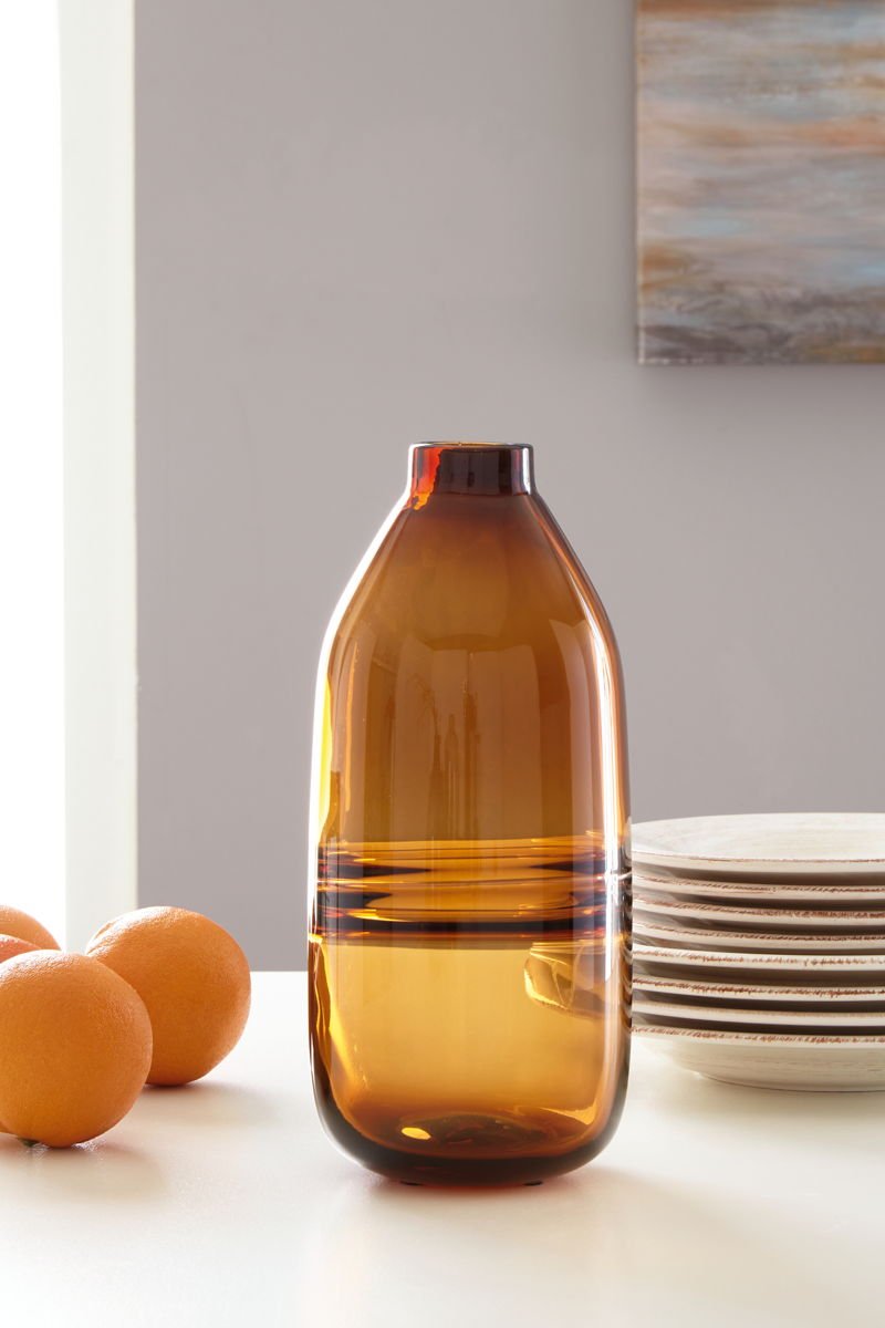 Lemmitt - Vase - Amber - Image 4