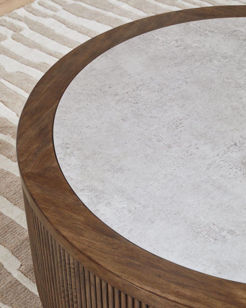 Hadonna - Round Table - Image 5