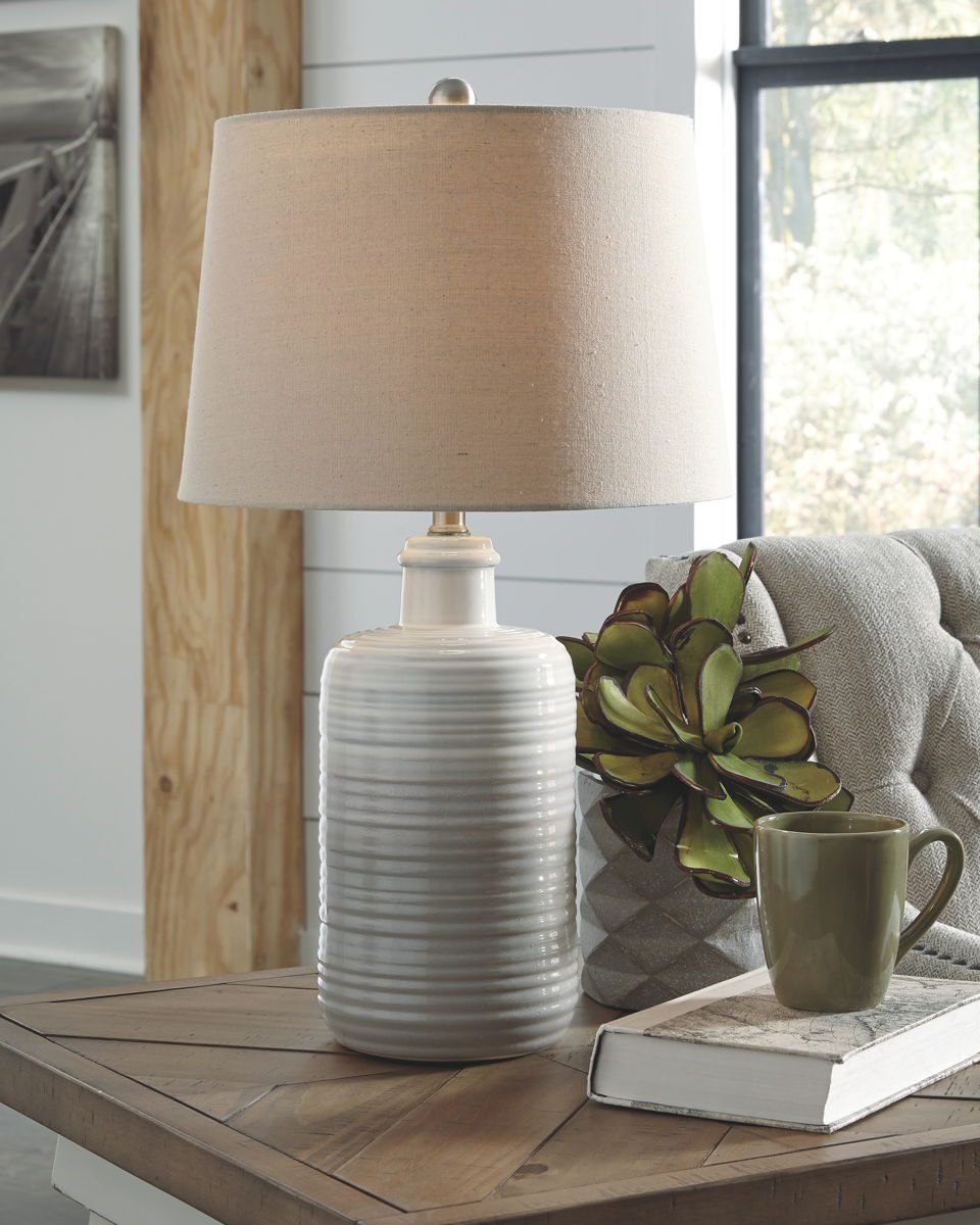 Marnina - Table Lamp - Image 2