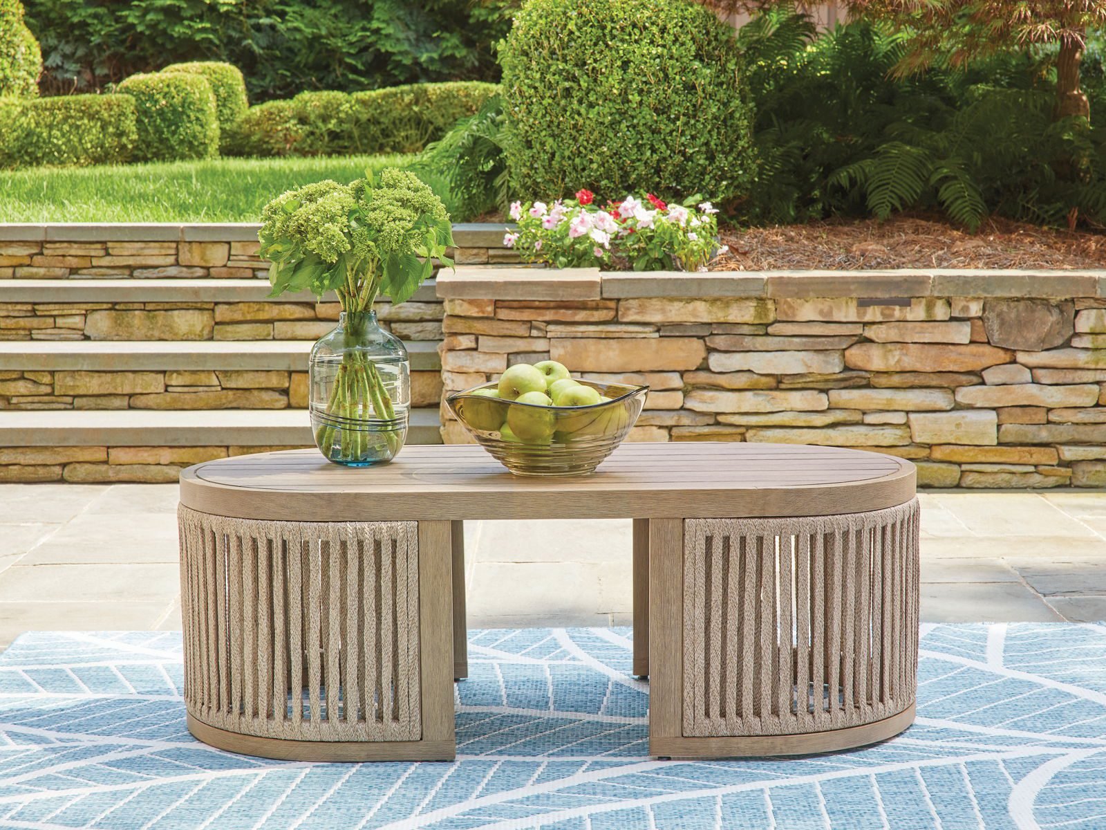 Serena Shores - Rectangular Cocktail Table - Beige - Image 4