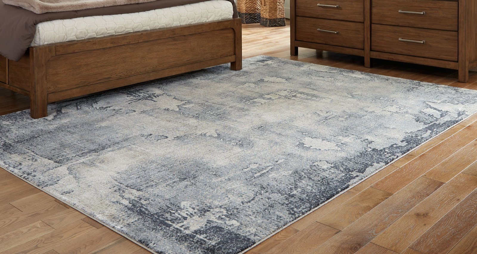 Langrich - Rug - Image 3