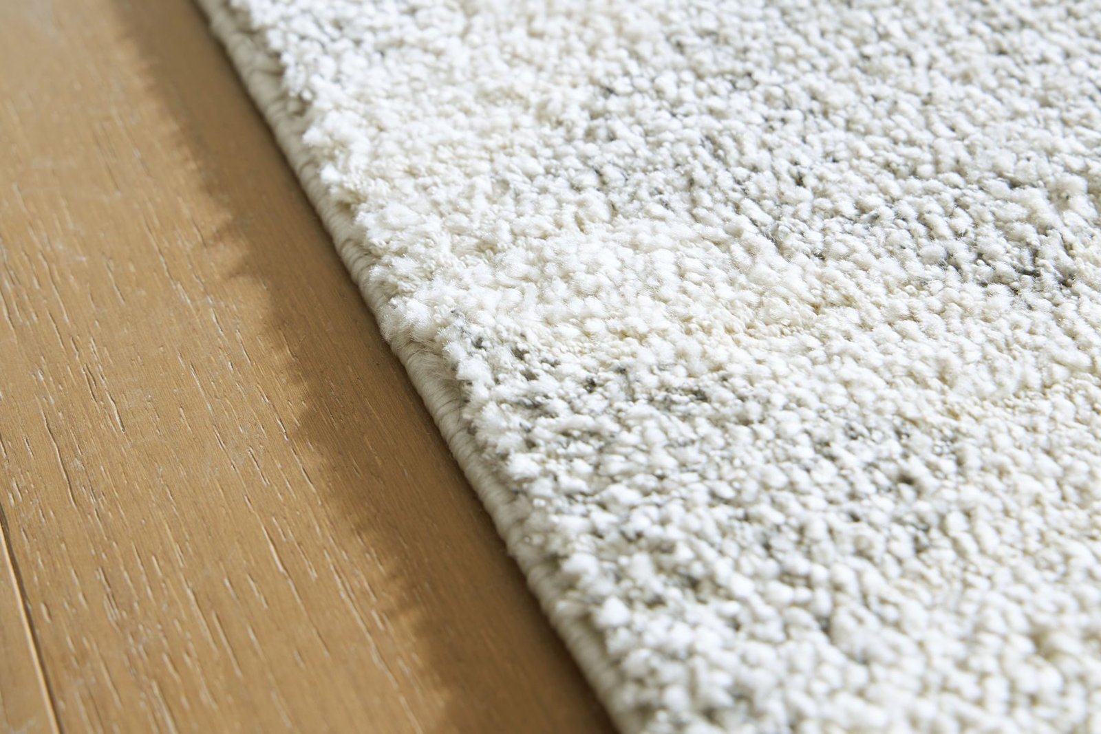 Unawick - Rug - Image 2