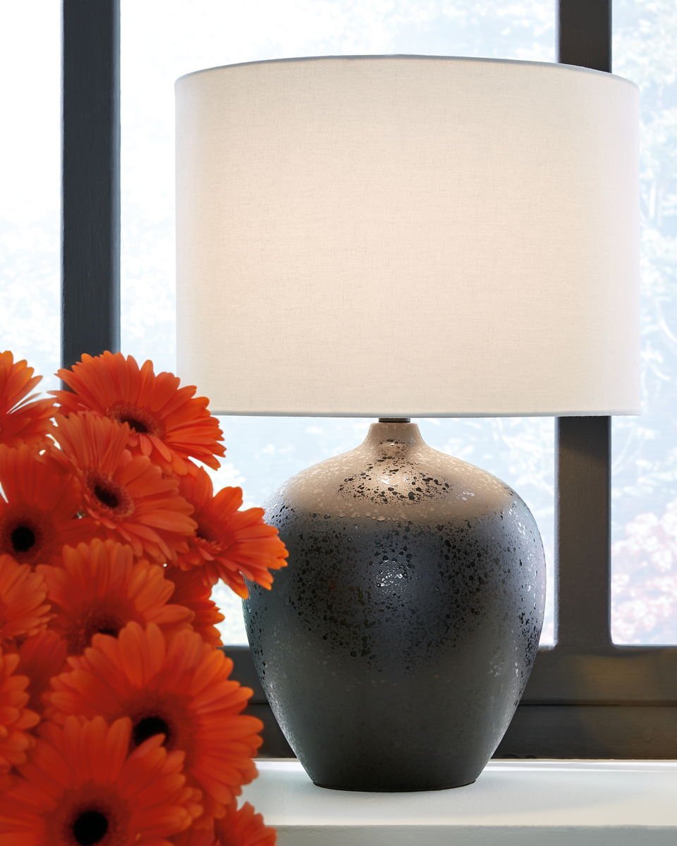 Ladstow - Ceramic Table Lamp - Black - Image 3
