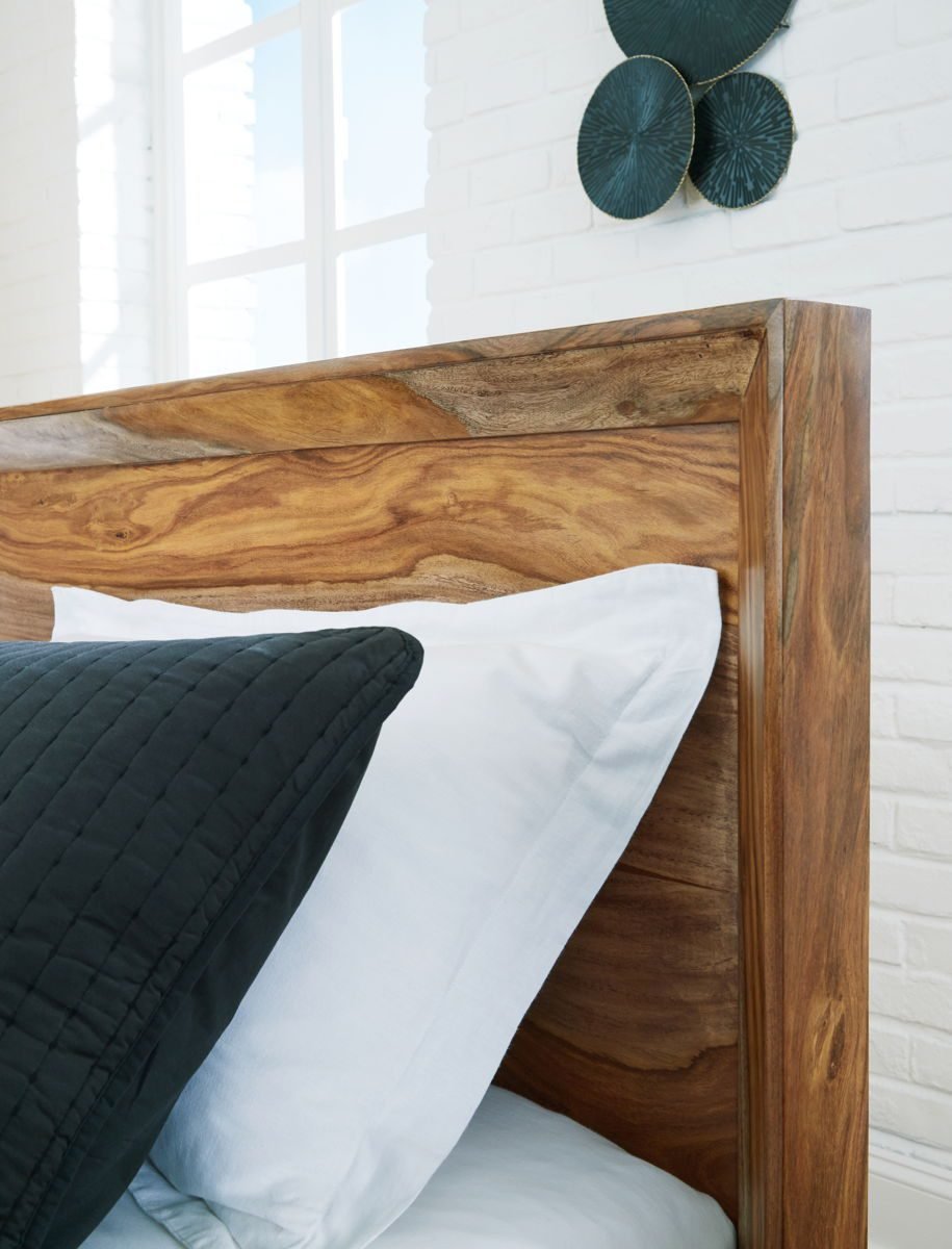 Dressonni - Queen Panel Bed - Brown - Image 4