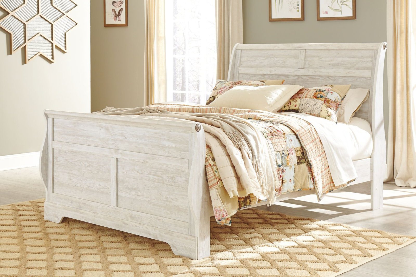 Willowton - Queen Sleigh Bed - Whitewash - Image 4