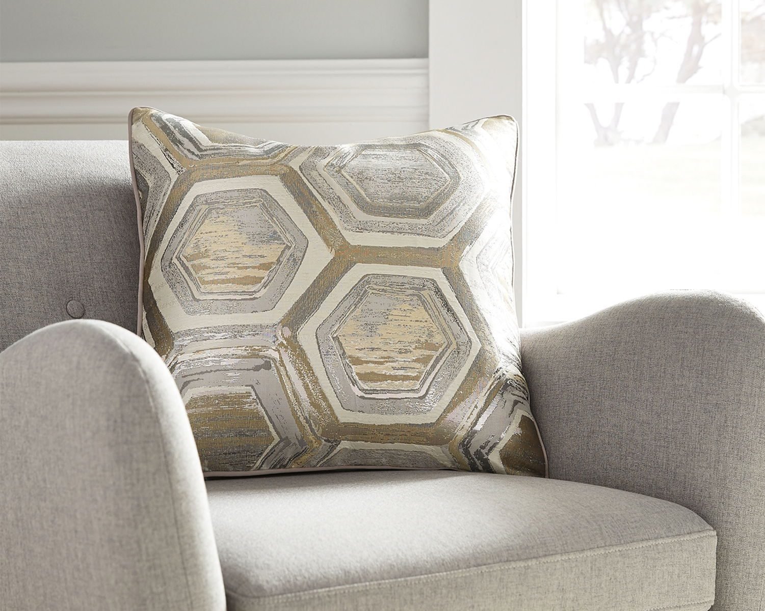 Meiling - Pillow (Set of 4) - Metallic - Image 2