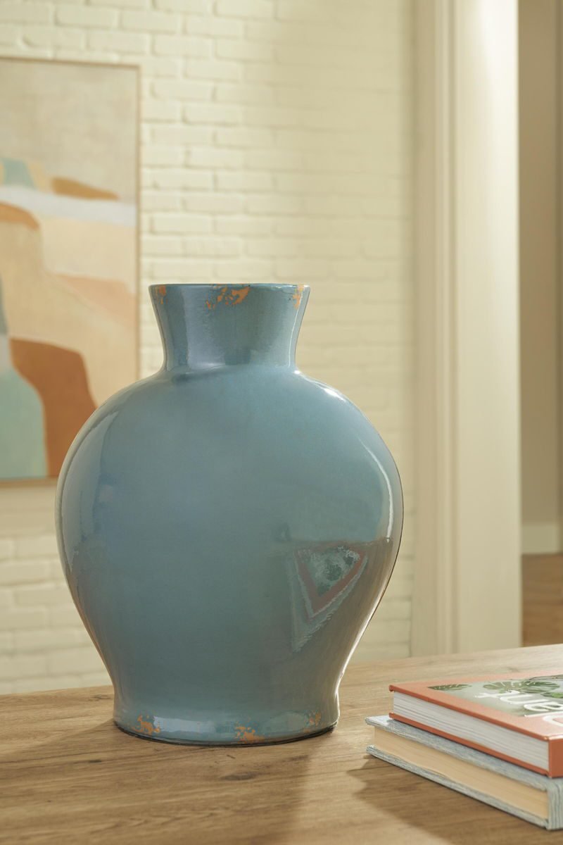 Giliburgh - Vase - Image 2