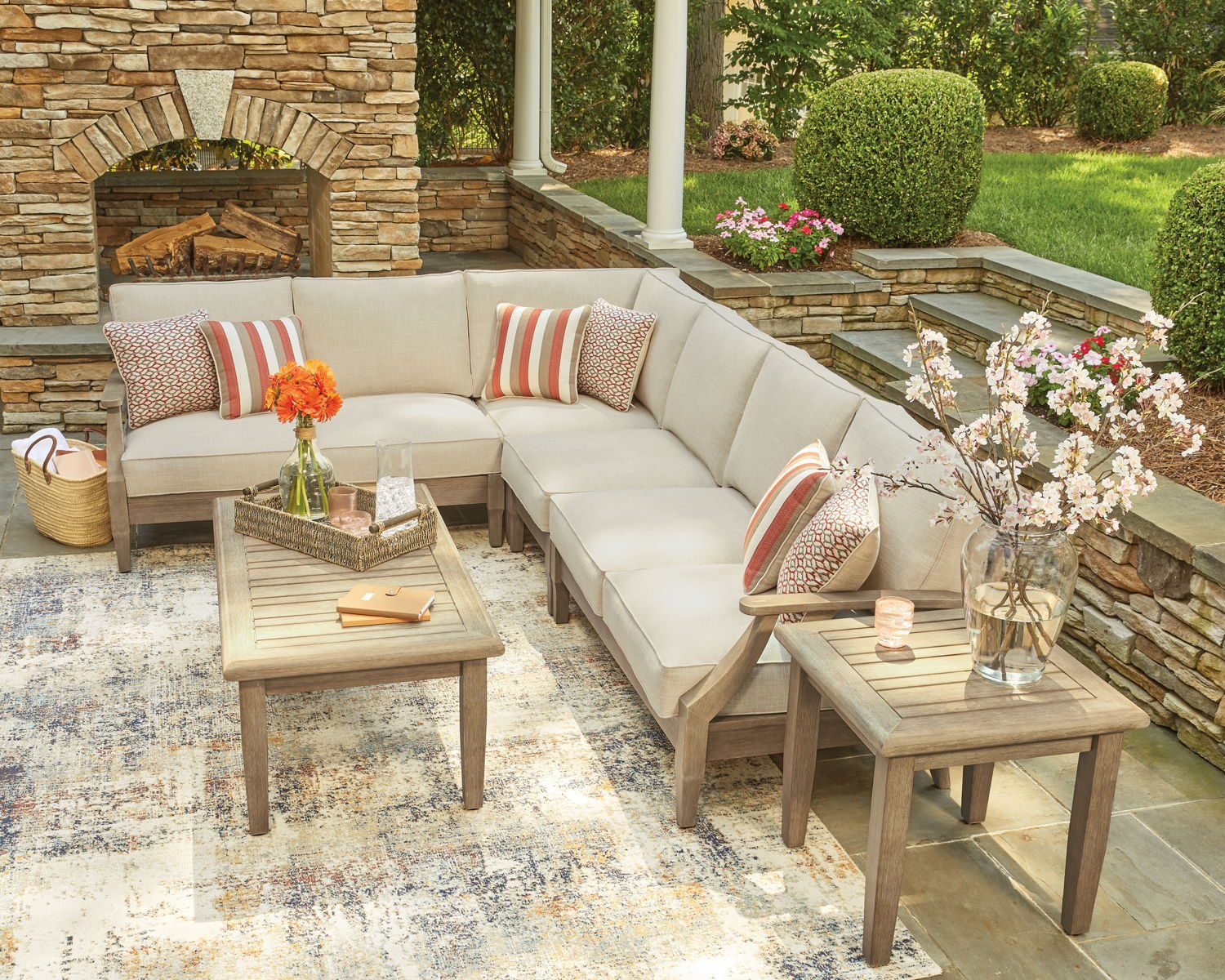 Clare View - 4-Piece Outdoor Sectional - Beige - Image 3